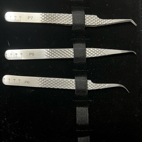 PLA paris lash academy lot, sterilizing tray, case and tweezers - Picture 5 of 11